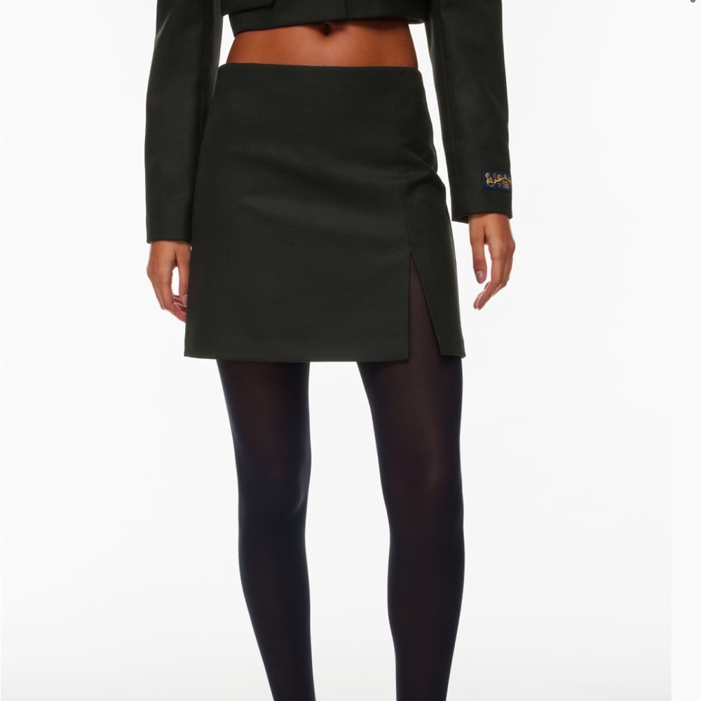 Aritzia Sunday Best Tatiana Skirt